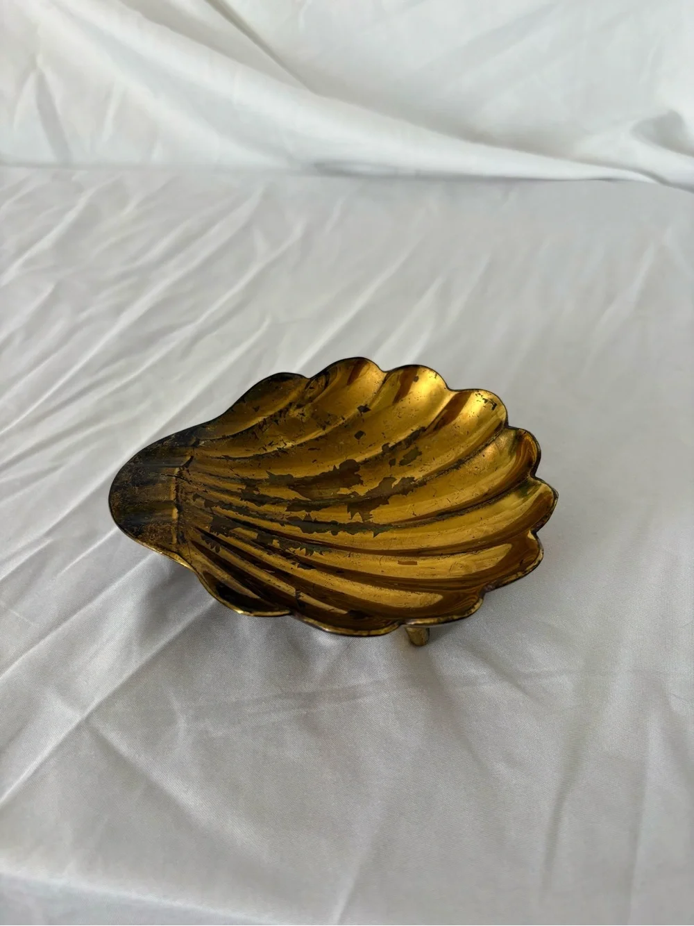 Vintage brass footed sea shell tray trinket holder home decor accent midcentury